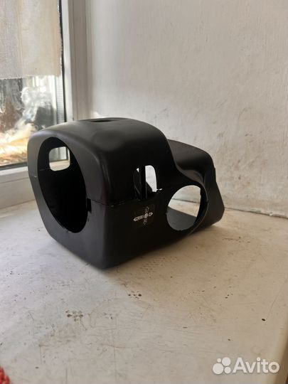 Кожух руля Legacy B4 BE/BH 2000г