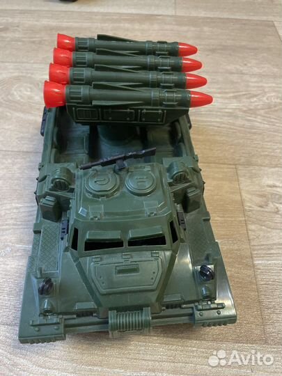 Большая военная машина