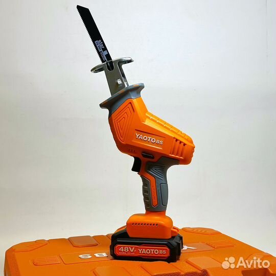 Сабельная пила аккумуляторная