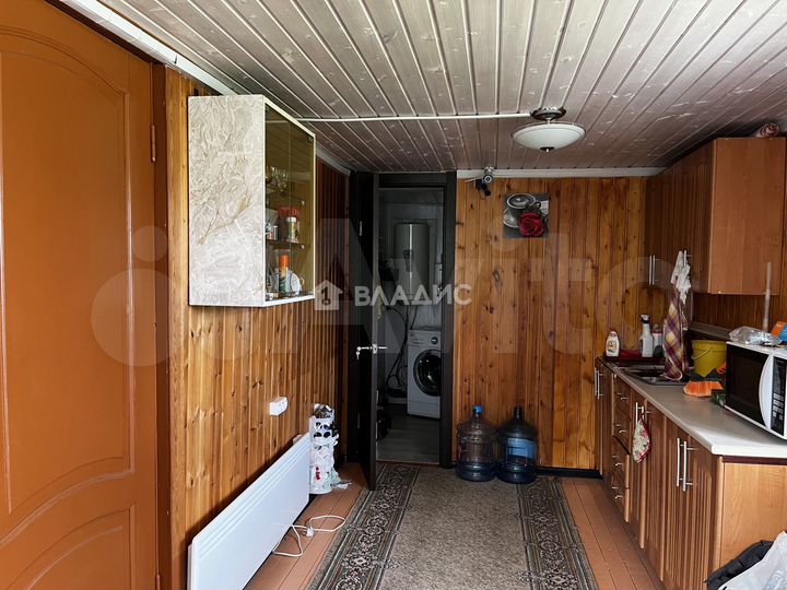 Дом 69 м² на участке 8 сот.