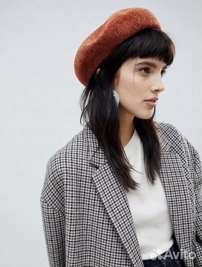 Берет ASOS Sacred Hawk новые