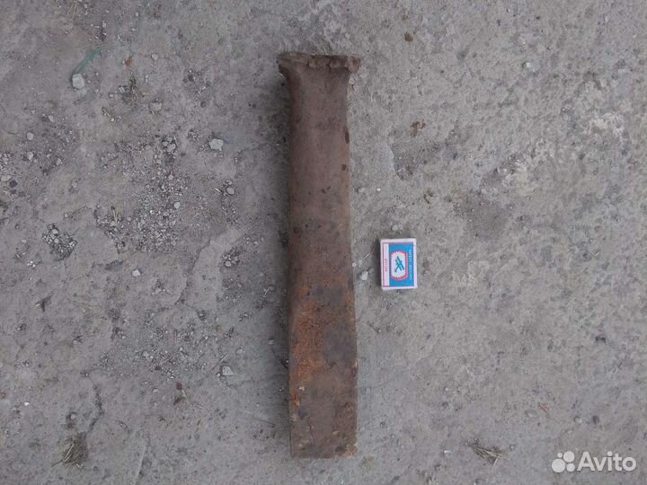 Старинное зубило