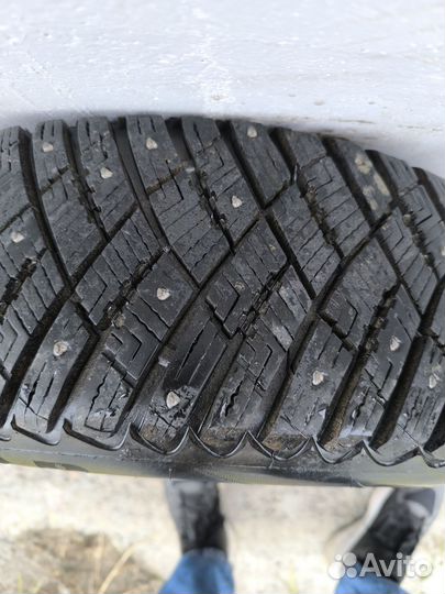 Goodyear ultragrip ice arctic 185 65 r15