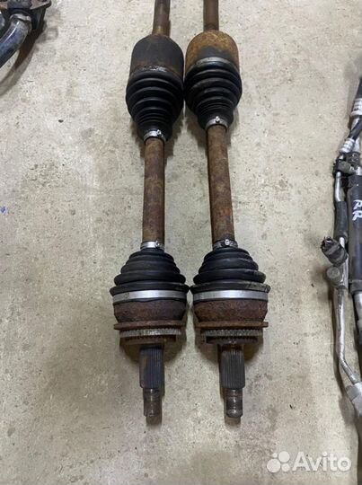 Привод Рендж Ровер спорт L320 задний правый