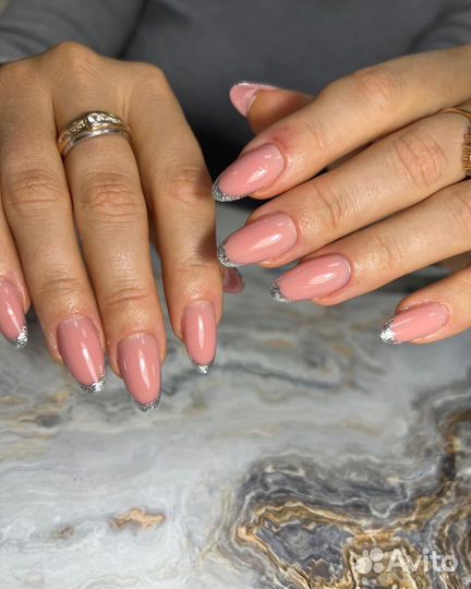 Наращивание ногтей