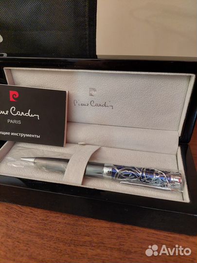 Шариковая ручка Pierre Cardin Lesprit