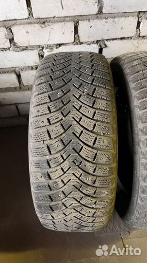 Michelin X-Ice North XIN2 215/55 R16 97T