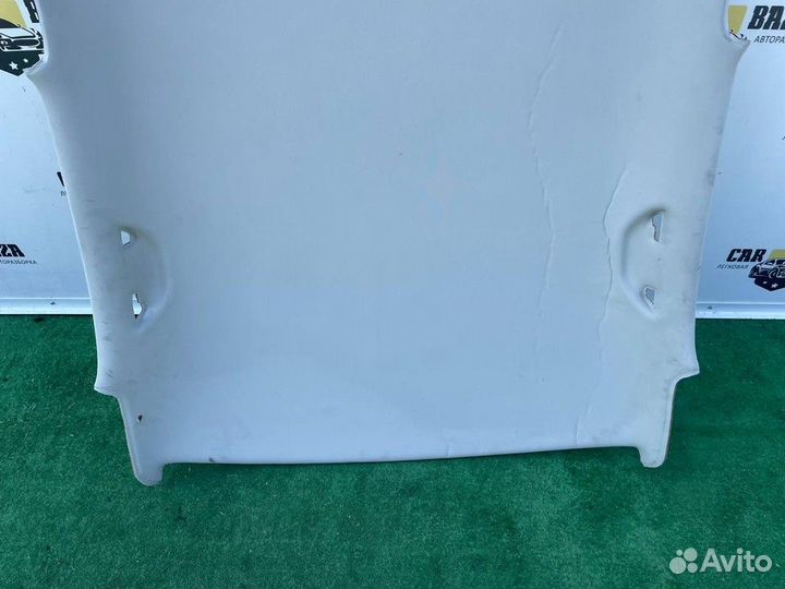 Обшивка потолка Volkswagen Polo