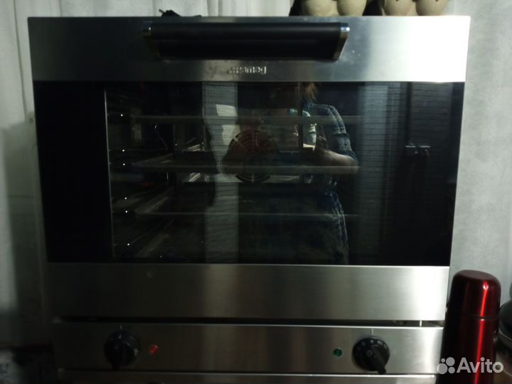 Конвекционная печь бу
