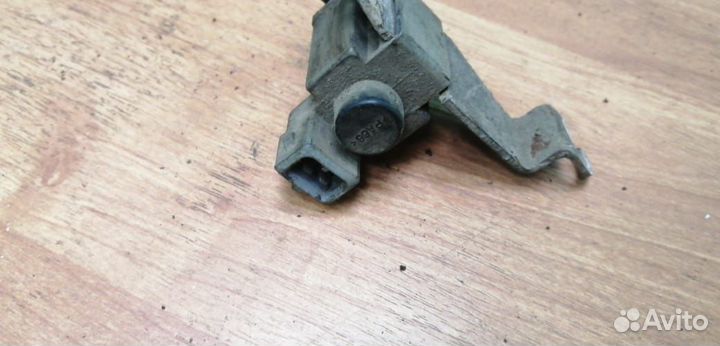 Клапан электромагнитный Opel X18XE x20xev x20xer