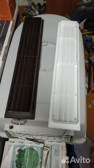 Вентиляционная решетка на столешницу