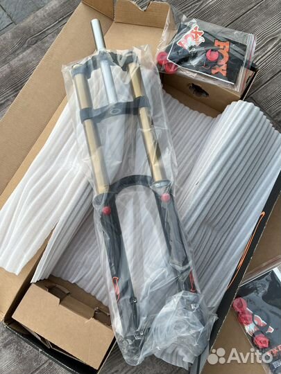 Вилка Fox Racing Shox 40 Factory Series 203 мм