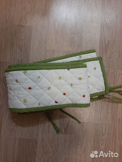 Бортик на кроватку IKEA