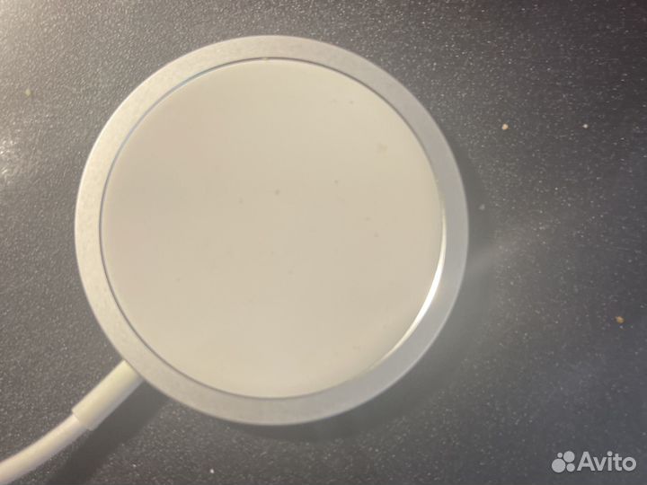 Зарядка для iPhone magsafe