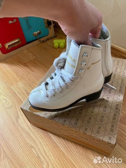 Фигурные коньки Graf Montana 26