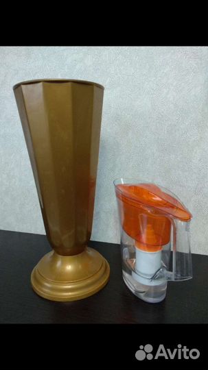 Ваза под высокие цветы