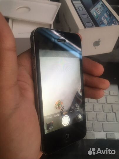 iPhone 4S, 8 ГБ