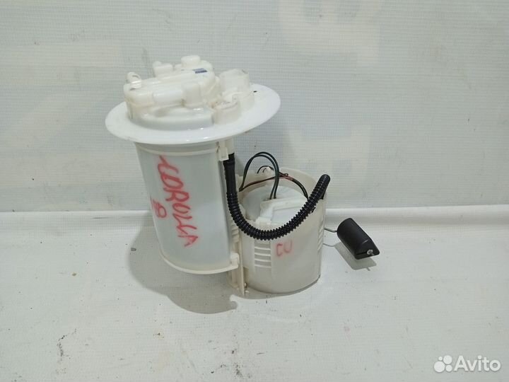 Насос топливный электрический Toyota Corolla 150