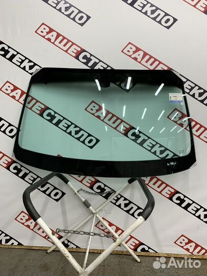 Лобовое стекло BMW 1 F20/21