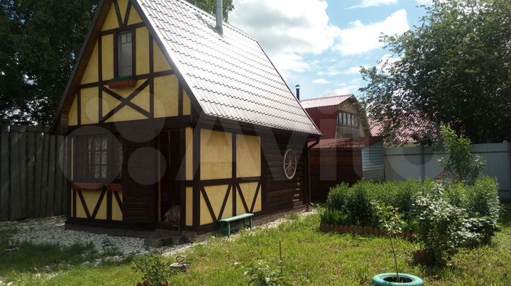 Дом 35 м² на участке 11 сот.