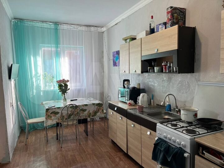 Дом 64 м² на участке 2,5 сот.