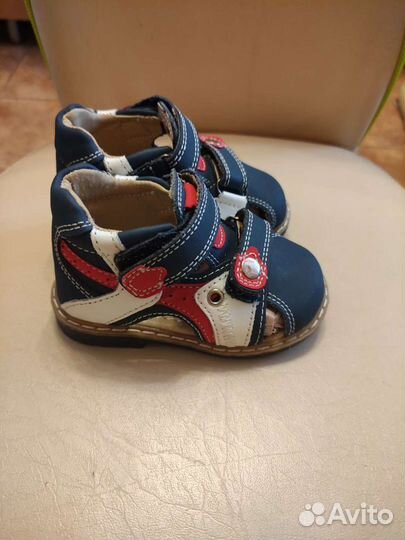 Сандали новые, ортопедические, 20 р