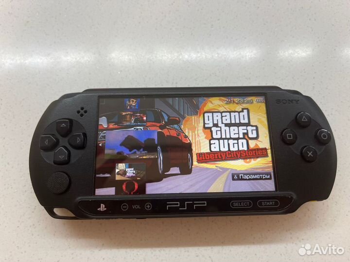 Sony PSP +60игр