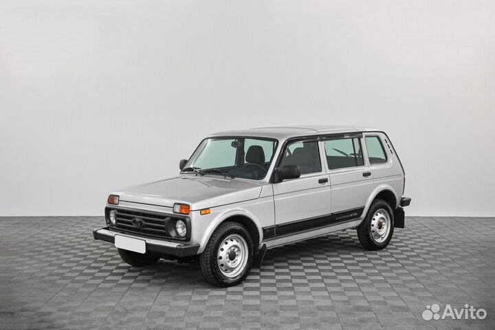 LADA 4x4 (Нива) 1.7 МТ, 2019, 42 000 км