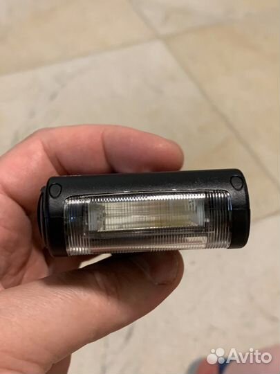 Ультракомпактная вспышка HVL-F20M для Sony A7