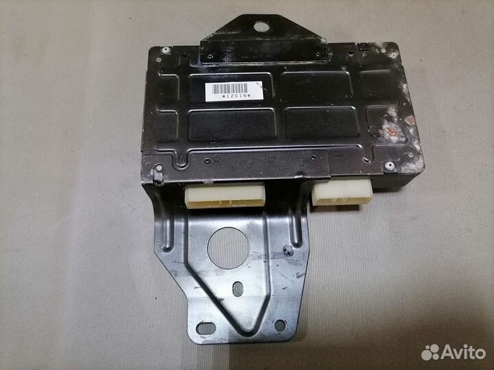 Блок управления ABS Mazda 626 F2 G35067650 1987-95