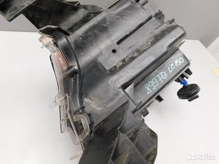 Фара правая Toyota Land Cruiser Prado