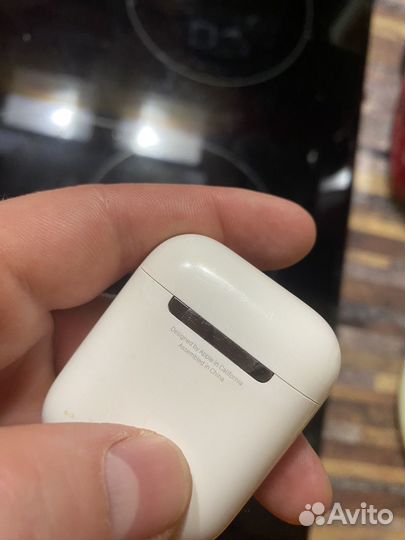 Наушники apple airpods первые