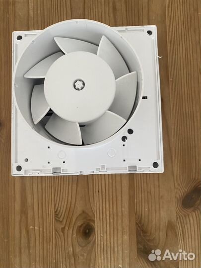 Вентилятор вытяжной настеный, d 100 мм,14вт