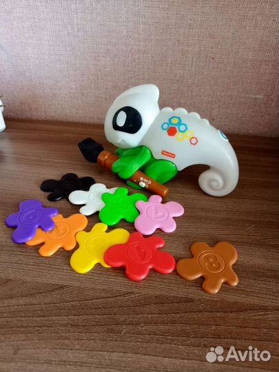 Fisher price хамелеон