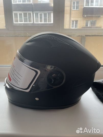 Шлем мотоциклетный черный новый