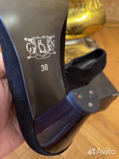 Туфли женские