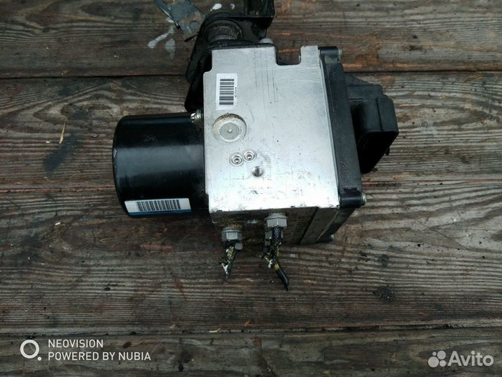 Блок abs Фольксваген Пассат Б6