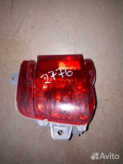 Фонарь противотуманный правый Land Cruiser 200