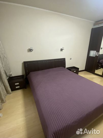 Спальный гарнитур бу