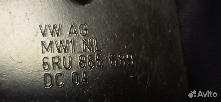 Крепление сиденья Volkswagen Polo 6RU885689 Б/У