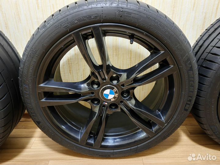 Комплект оригинальных колёс на BMW стиль 400