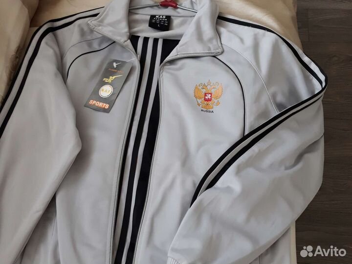 Спортивный костюм мужской новый