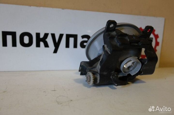 Фара противотуманная левая Toyota Land Cruiser 200