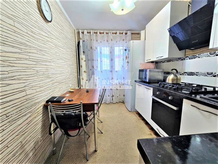 2-к. квартира, 46 м², 6/9 эт.