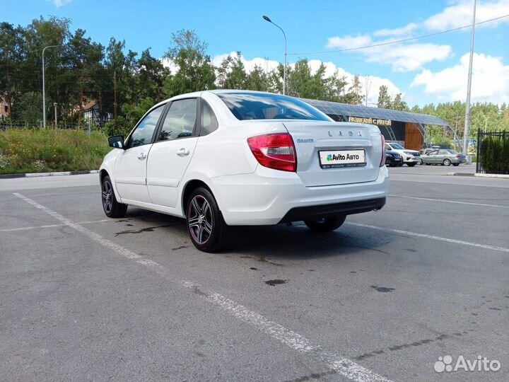 LADA Granta 1.6 МТ, 2020, 132 000 км