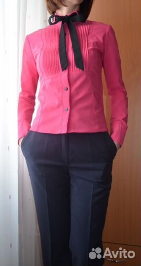 Блузка цвета 