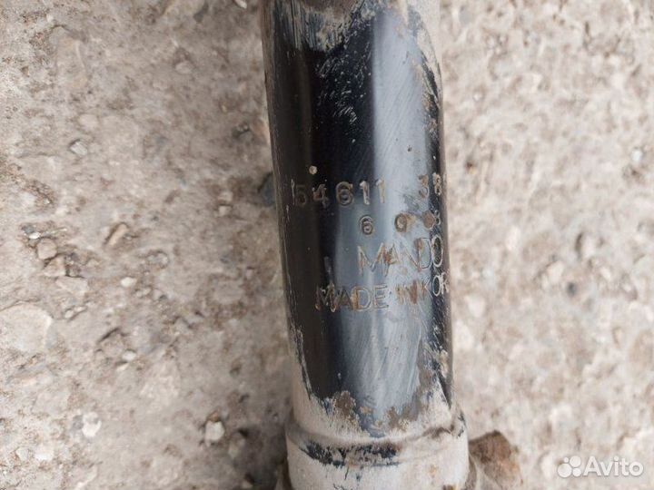 Стойка передняя Hyundai Sonata 5 G4GC