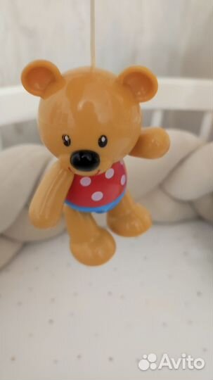 Мобиль для детской кроватки