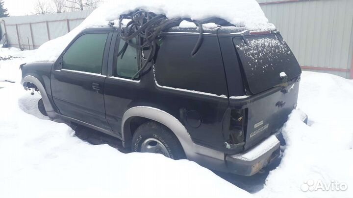 Кузов Форд Эксплорер 2 трёхдверный