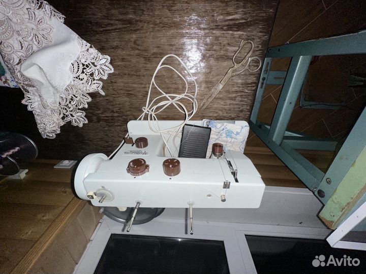 Швейная машинка чайка